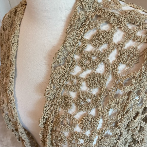 Unique crocheted open front tunic duster. XL. Beige tan. Look closely. - Picture 6 of 8